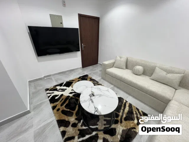 لعشاق الهدوء والرقي بنايه جديده اول ساكن غرفه وصاله مفروشه للايجار