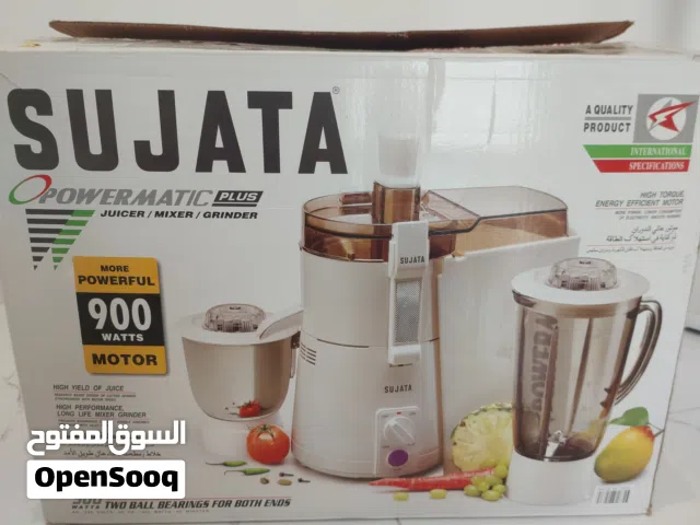 mixer grinder juicer sujata 900w heavy motor  other items inside pic