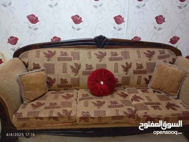 طقم كنب سبعه مقاعد خشب ممتاز