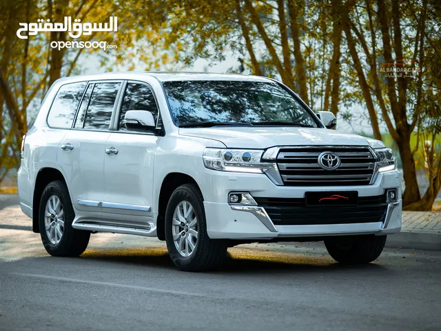 TOYOTA LANDCRUISER GXR 2019 WHITE EXCELLENT CONDITION SUPER COMFORT AGENCY MAINTAINED