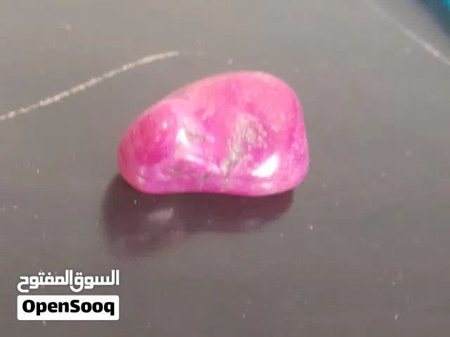 نوع من انواع الحجارة النادرة الكريمة