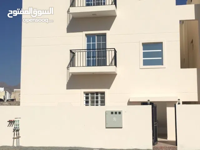 131 m2 3 Bedrooms Apartments for Rent in Muscat Amerat