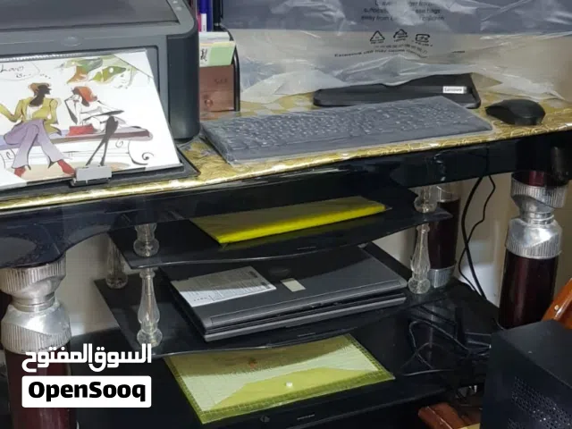 ميز زجاجي للبيع