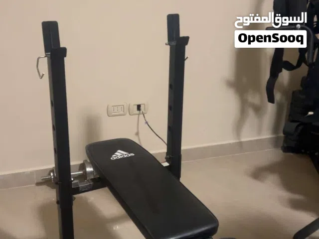 اغراض جيم ( اوزان، بينش، كيس ملاكمه ، حزام، ستراب ،