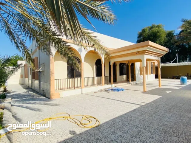 700 m2 More than 6 bedrooms Villa for Sale in Ajman Al- Jurf