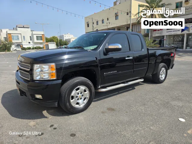 Used Chevrolet Silverado in Northern Governorate