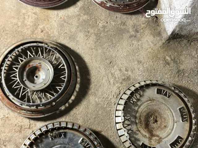 طيس كابرس  مديل 79 ، و 72