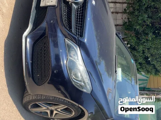 2011 مرسيدس بنز الفئة-E E 350