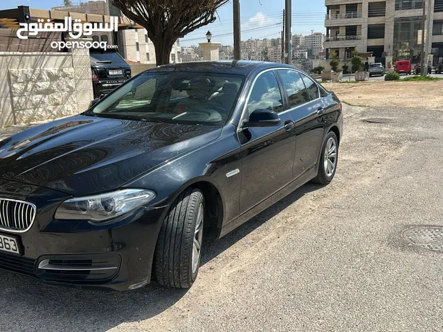 BMW f10 520i موديل 2015 للبيع بحالة الوكالة