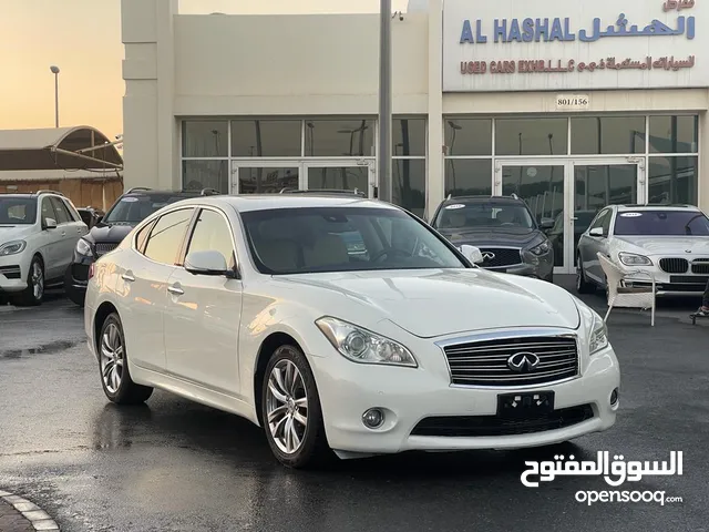 Infiniti Q70_Gcc_2017_Excellent_Condition _Full option