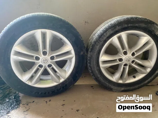 للبيع اطارات وجنوط لسيارة كشكاي