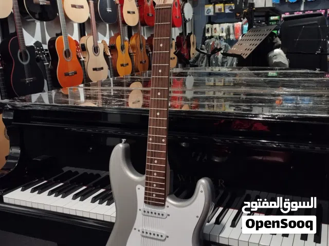 جيتار الكترك مورينو مع شنتة و كيبل HSS
