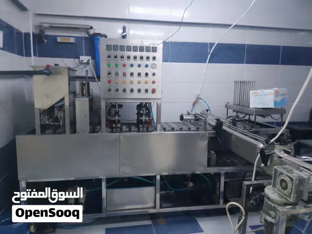 للبيع: ماكينة تعبئة كاسات مياه أو عصير