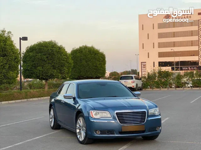 للبيع كرايسلر c300 بحالة الوكالة وبدون حوادث