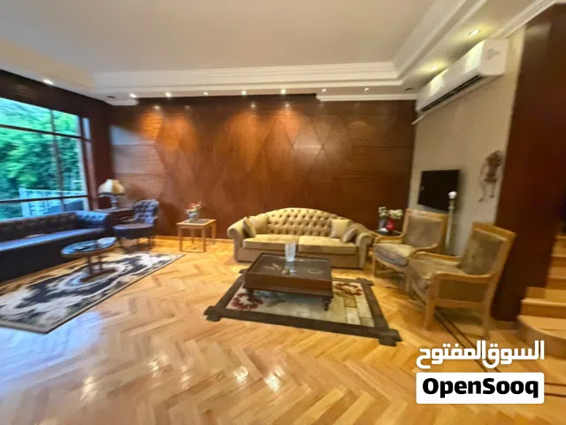 530 m2 4 Bedrooms Villa for Sale in Cairo Fifth Settlement