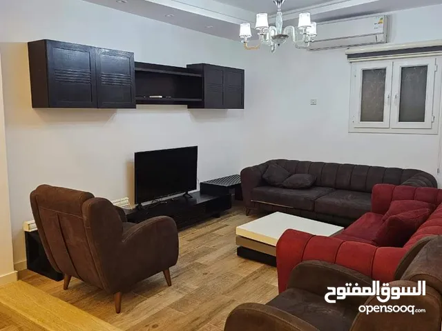 100 m2 2 Bedrooms Apartments for Rent in Jeddah Al Jamiah