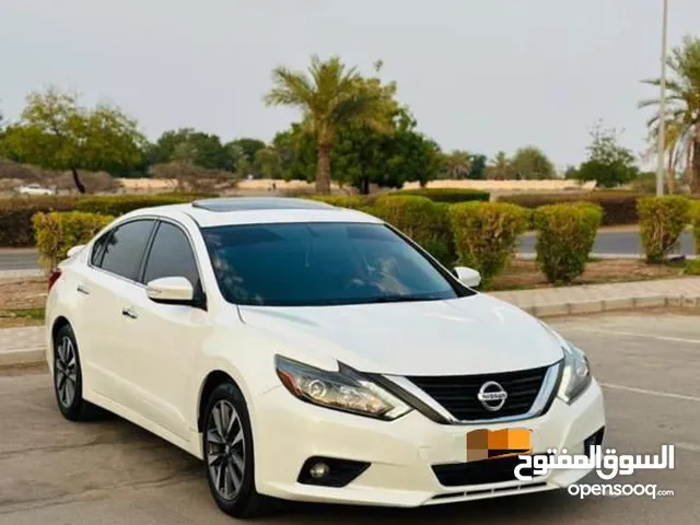 Used Nissan Altima in Al Batinah