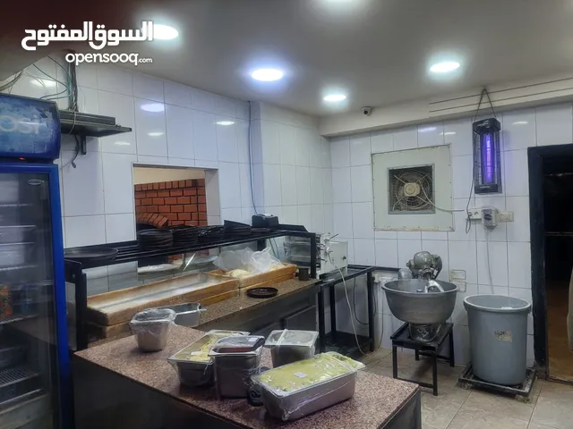 للبيع محل معجنات بشميساني