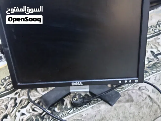 17" Dell monitors for sale in Basra