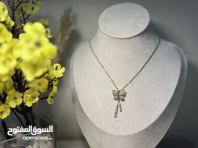 عقد الفراشة جديد مطلي ذهب
