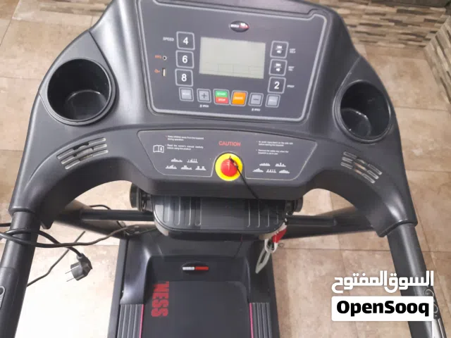 جهاز سير رياضي بحالة ممتازة