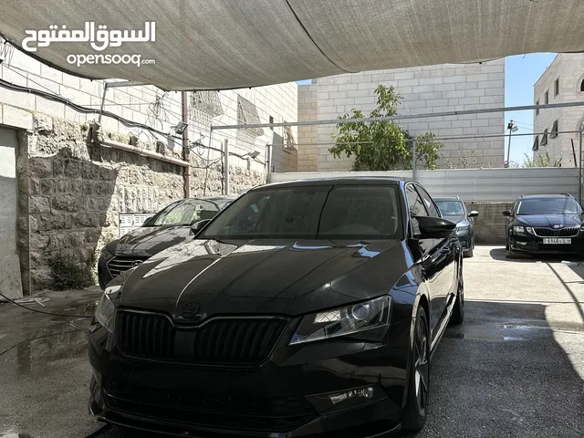Skoda superb