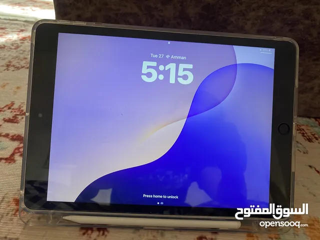 ايباد ابل جيل التاسع 64G في حالة الممتاز جدا لون سكني بالاضافة الى كفر شاحن وكرتونة للاستفسار