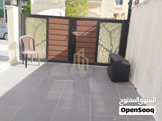 في موقع مميز شقه شبه ارضي 180م بتشطيب راقي في أرقى مناطق الرابية / ref 1061