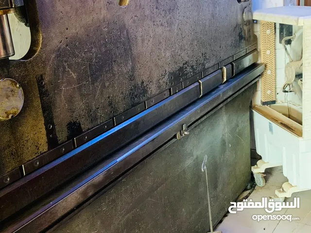 للبيع عددة مصنع حديد