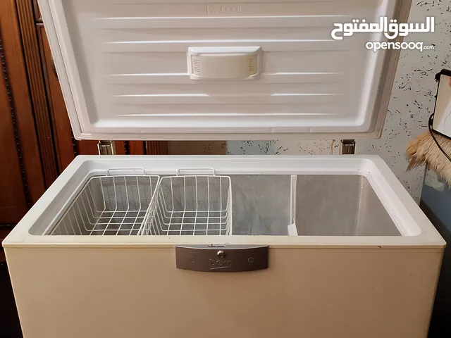فريزر بيكو مستعمل وكاله 185 دينار   بجانب مركز فاطمه الزهراء دخلة دوار الحمصي