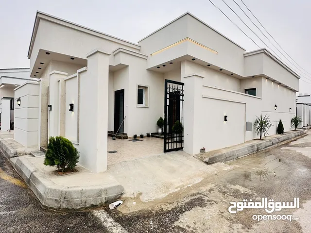 167m2 3 Bedrooms Townhouse for Sale in Tripoli Khallet Alforjan