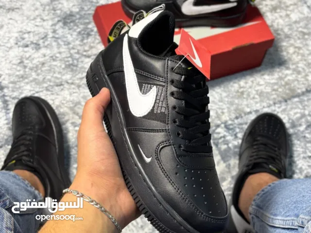 بوت الNIKE الأصلي