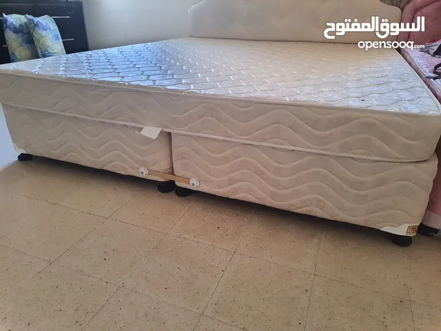 Raha - King Size Bed