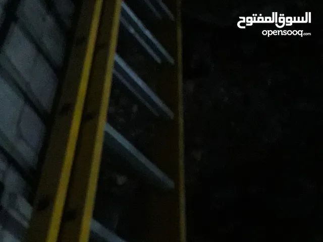 وخزان ماء 50 وماطور هواء80
