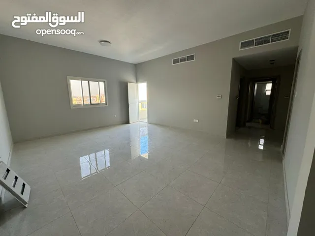 1750 ft 2 Bedrooms Apartments for Rent in Ajman Al- Jurf