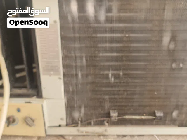 للبيع مكيف Window- CRAFFT سعودي والكامبريسر كبير مع ملحقاته (الشبك الخارجي)