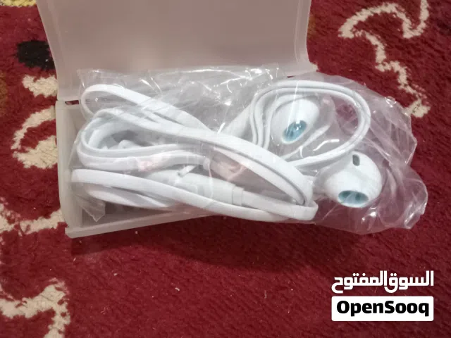 سماعه اصليه جديده بعلبتها