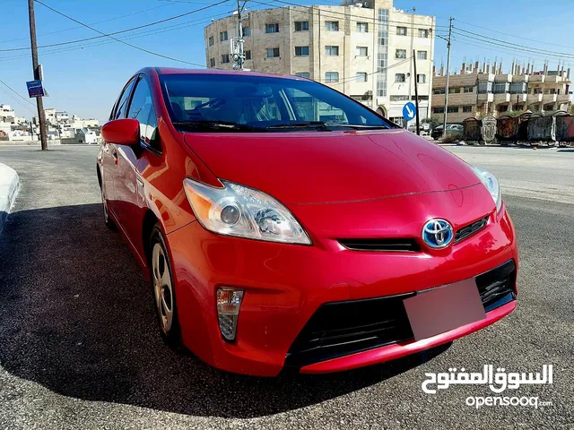 Used Toyota Prius in Amman