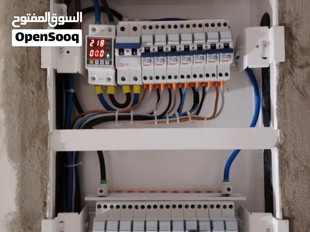 كهربائي منازل درجة أولى داخل طرابلس و ماجاورها