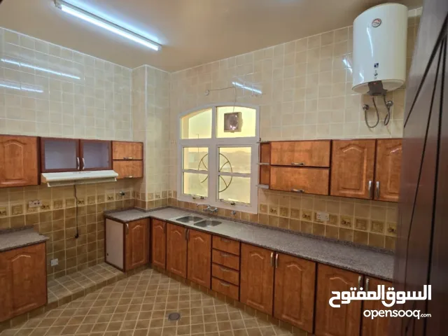 100 m2 3 Bedrooms Apartments for Rent in Al Ain Al Amerah