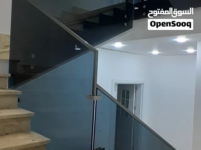 المهندس لزجاج الحراري ودربزين