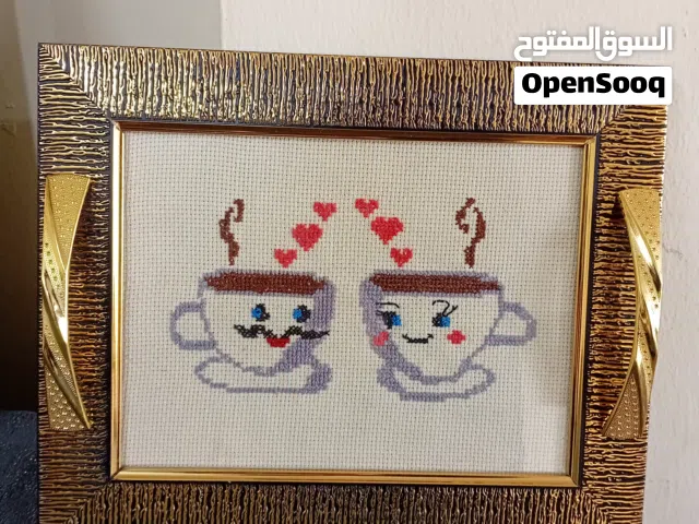 صينية بتطريز يدوي الايتامين  لوحة فنية بتطريز يدوي (الايتامين) بسعر مناسب  ... يوجد تطريز حسب ال