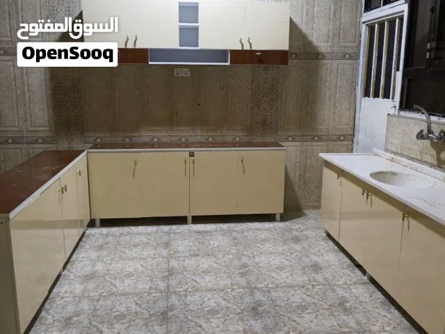 ارضي عدد 2قياس مترين    وسنك مترين    وملحق مترين