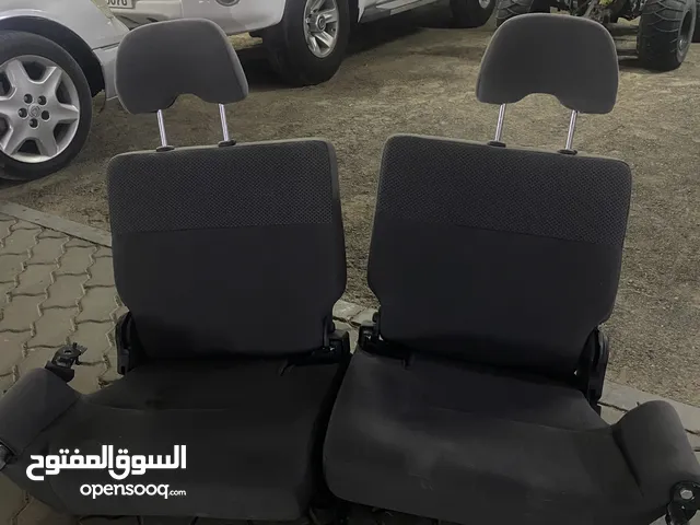 كراسي نيسان الي في الدبه آخر شي الكراسي موديل2017