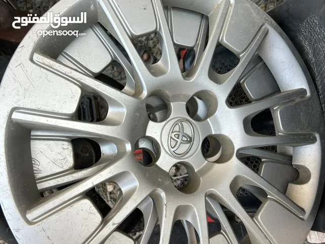 للبيع طاسات 2 كورولا من مديل 14 الى 16وطاسه وحده كامري من مديل 12 الى 14