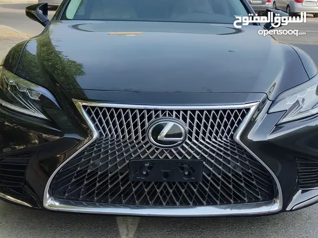 Used Lexus LS in Ajman