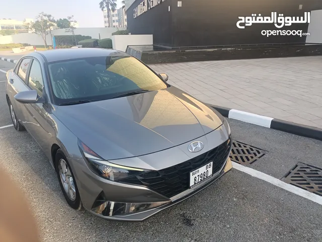 Used Hyundai Elantra in Abu Dhabi