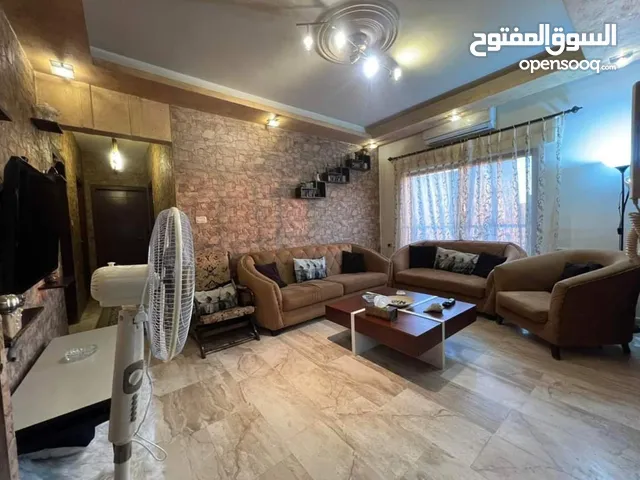 شقة في خلدا بالقرب من دوار المعارف للبيع المستعجل وبسعر لقطة