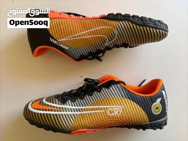 Nike grip shoes one time only used, with CR7 edition black and orange mercurial 1st copy,details.