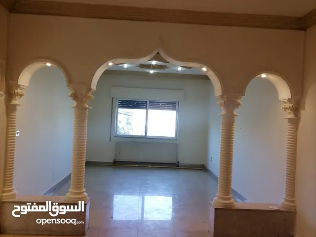 130 m2 3 Bedrooms Apartments for Rent in Amman Tla' Ali